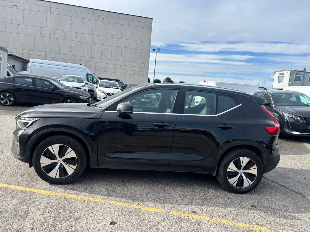 2023 Volvo XC40