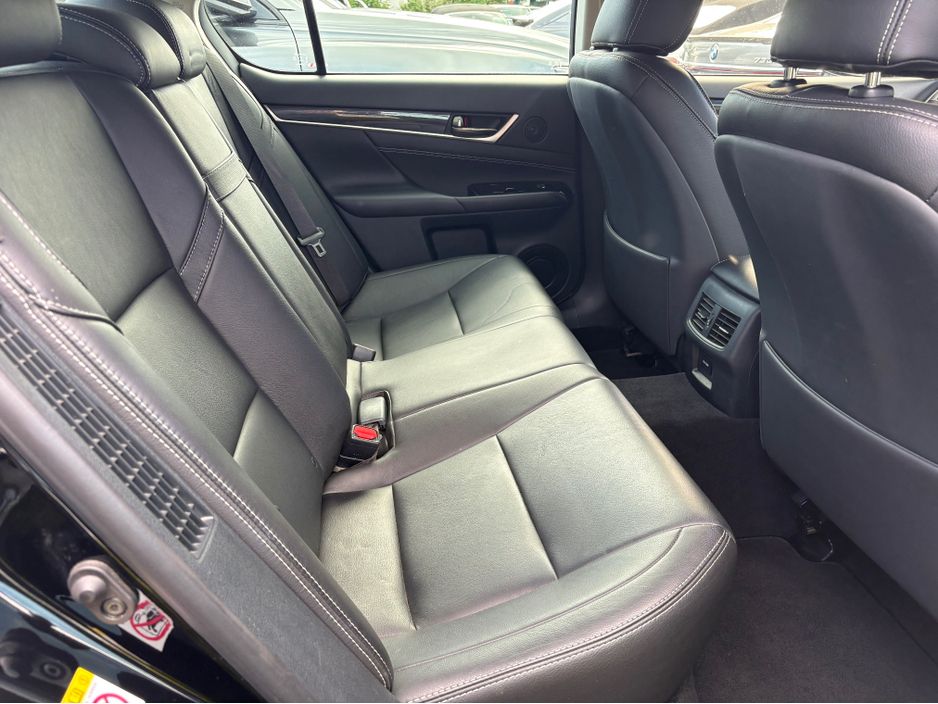 2018 Lexus GS 300H