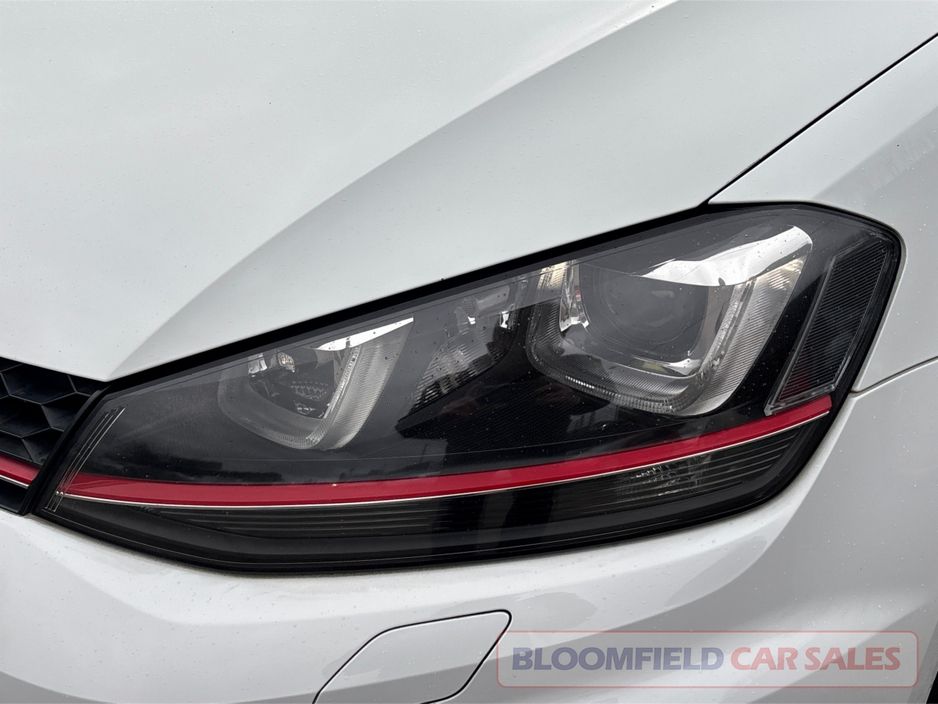 2017 Volkswagen Golf