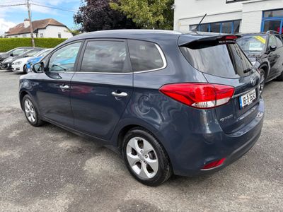 2016 Kia Carens
