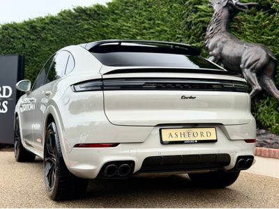 2025 Porsche Cayenne