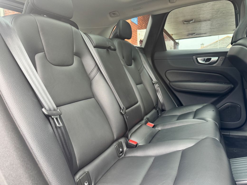 2023 Volvo XC60