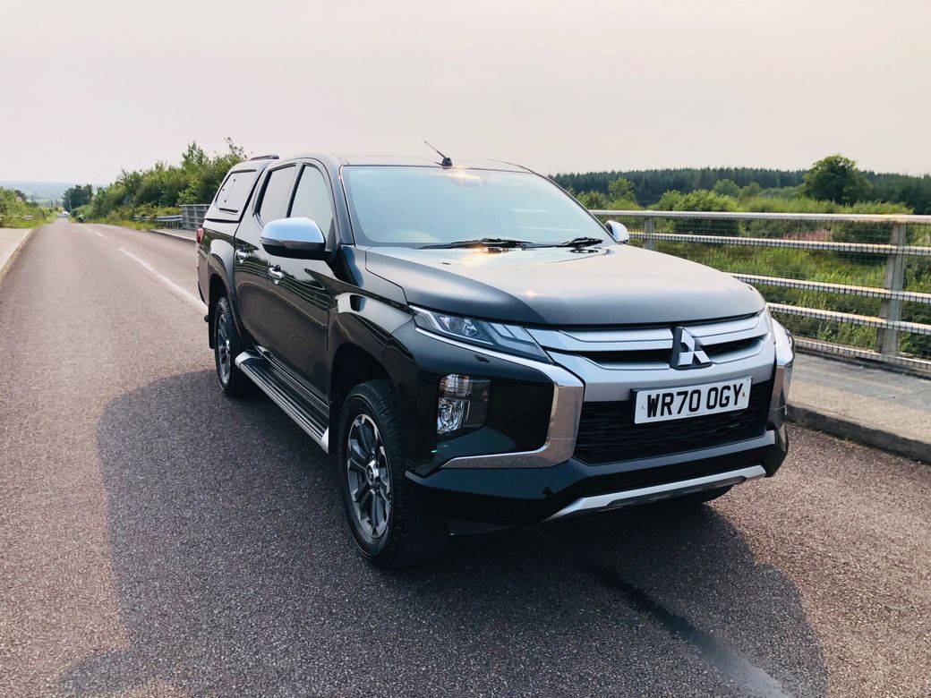 2020 Mitsubishi L200