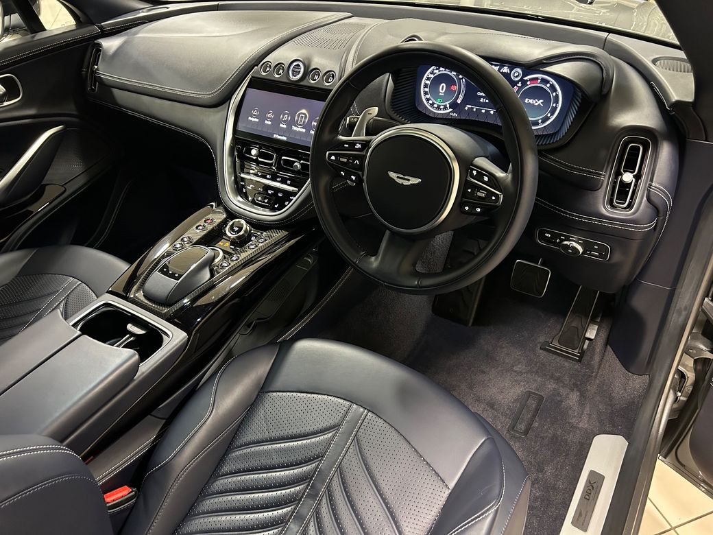 2023 Aston Martin DBX