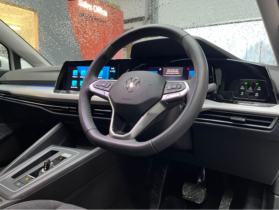 2024 Volkswagen Golf