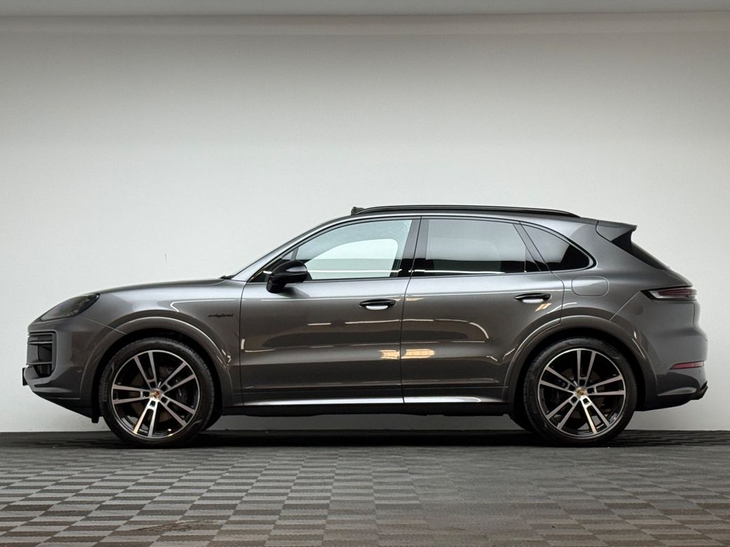 2025 Porsche Cayenne
