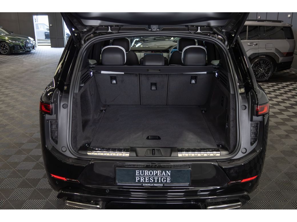 2026 Land Rover Range Rover Sport