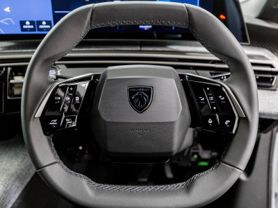 2027 Peugeot 5008