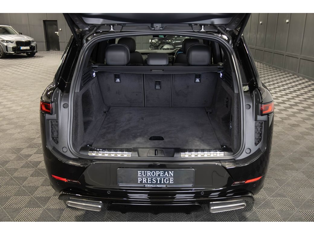 2026 Land Rover Range Rover Sport