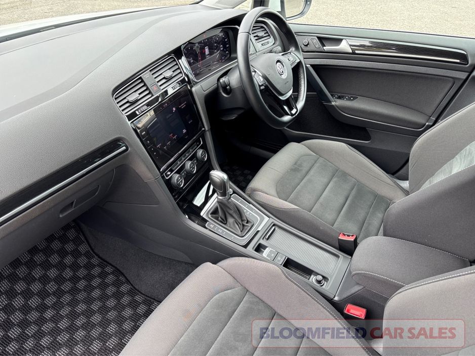 2019 Volkswagen Golf