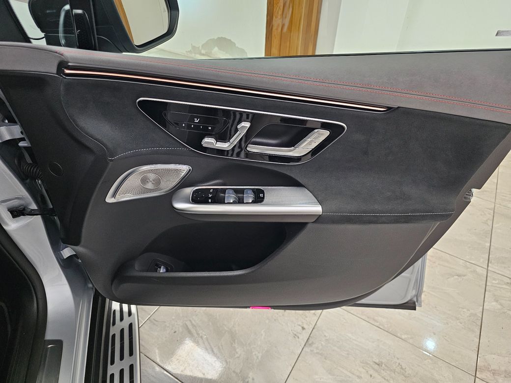 2025 Mercedes-Benz EQE