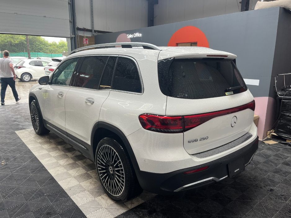 2024 Mercedes-Benz EQB
