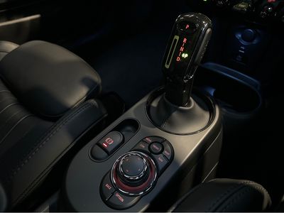 2024 Mini Hatch