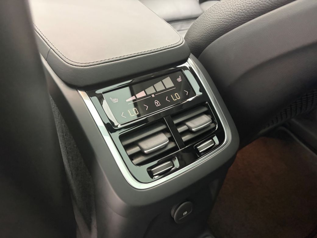 2024 Volvo XC90