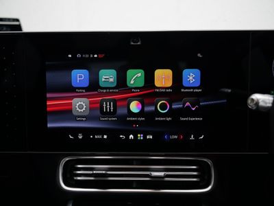 2025 Mercedes-Benz CLA Class