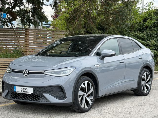 vehicle for sale from Holden Motor Company