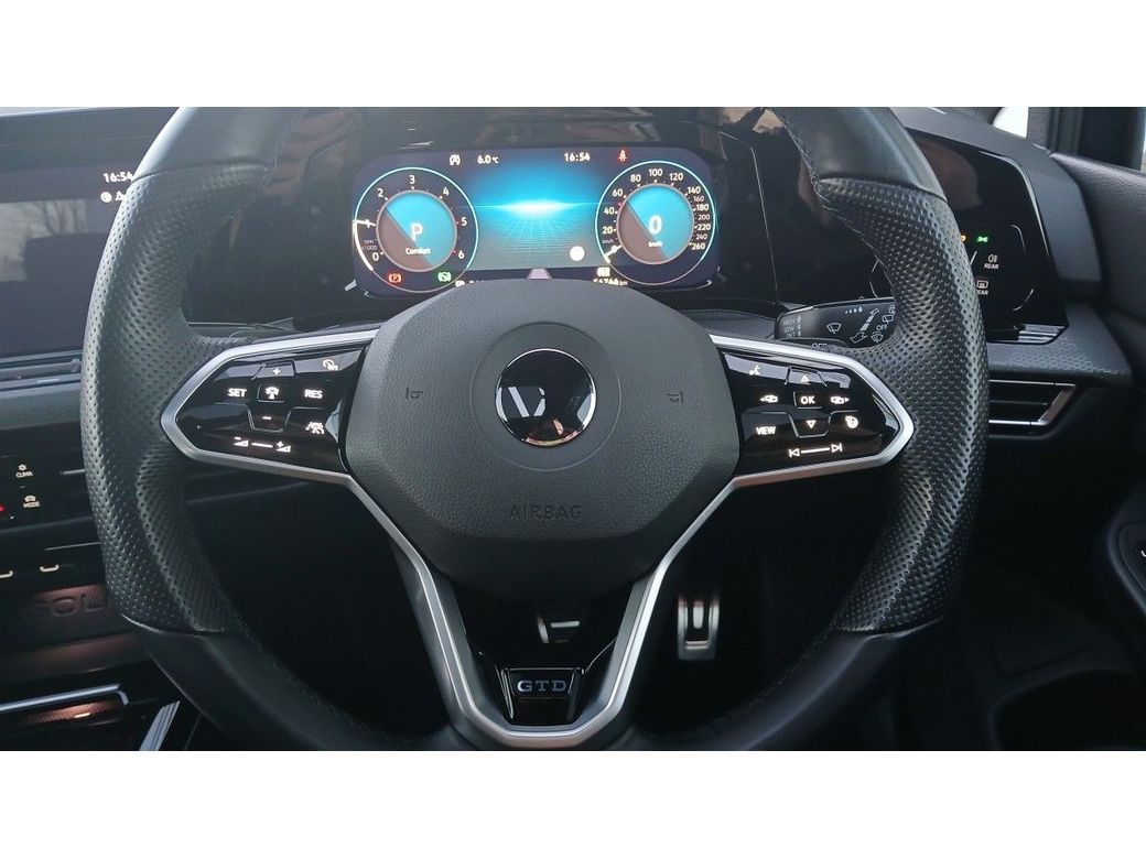 2023 Volkswagen Golf