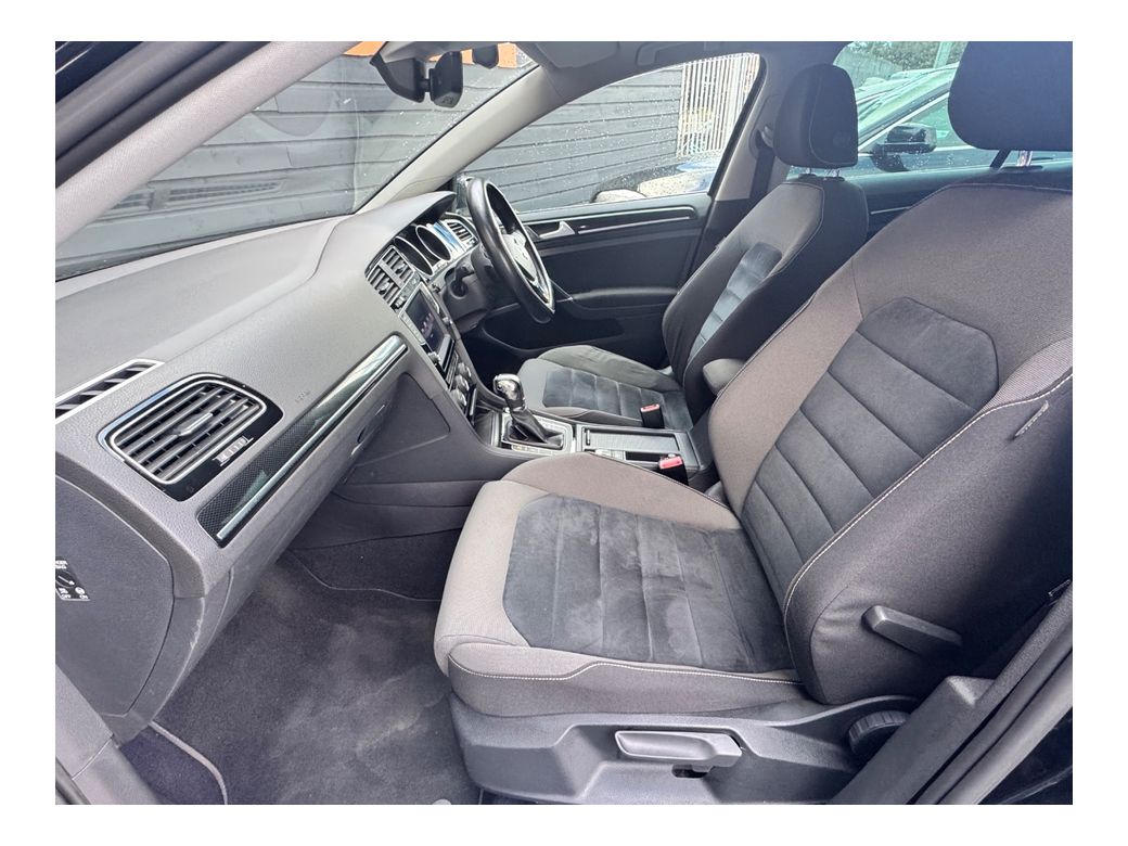 2016 Volkswagen Golf