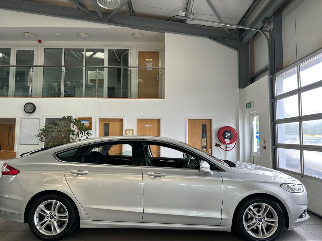 2016 Ford Mondeo