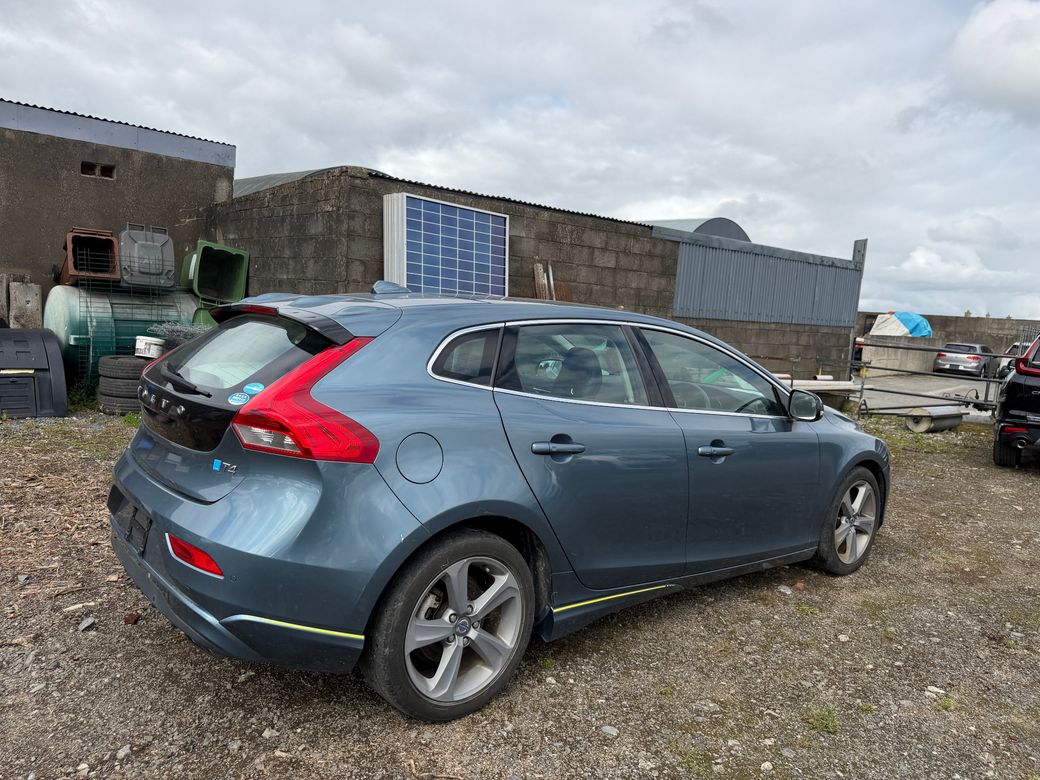 2013 Volvo V40