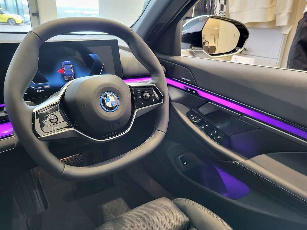 2026 BMW i5