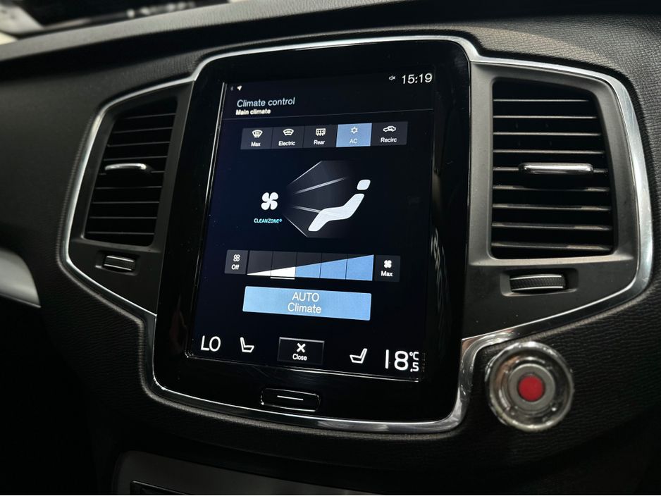 2017 Volvo XC90