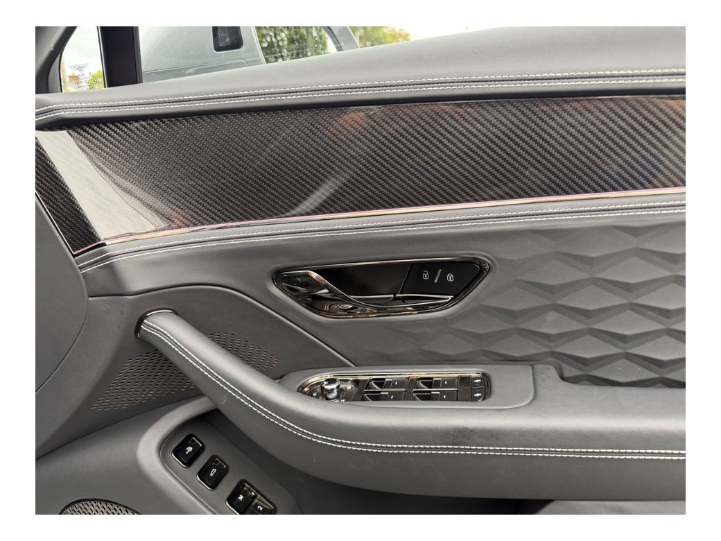2025 Bentley Flying Spur