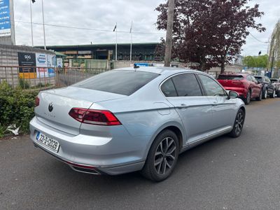 2022 Volkswagen Passat