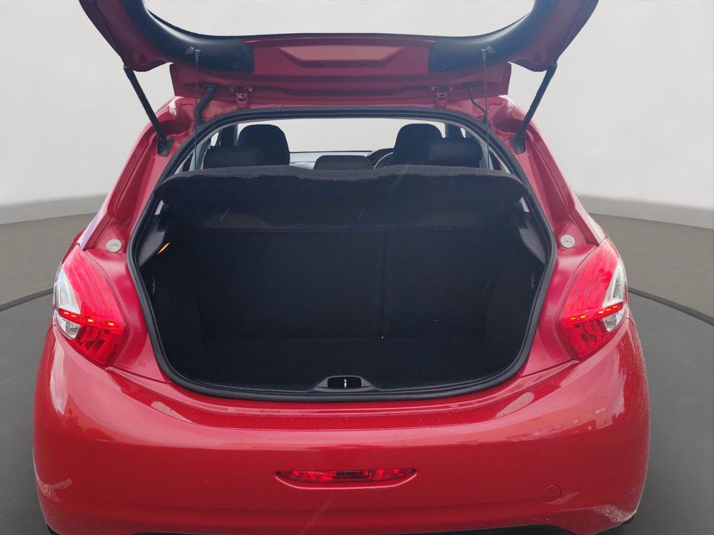 2015 Peugeot 208