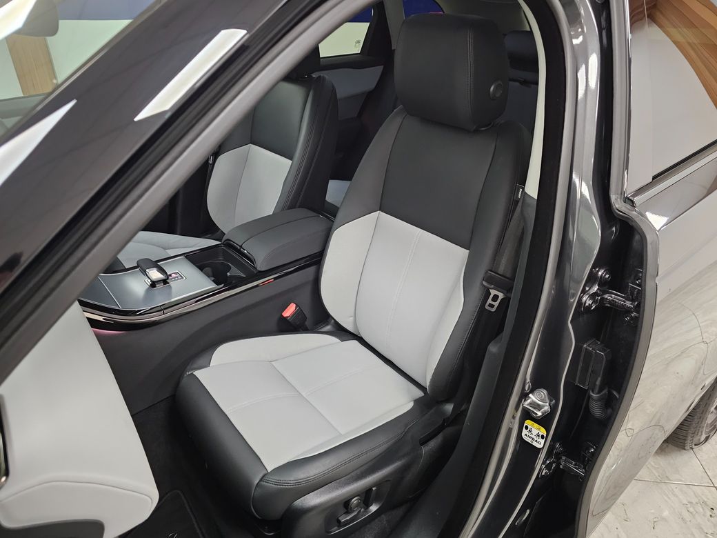 2024 Land Rover Range Rover Velar