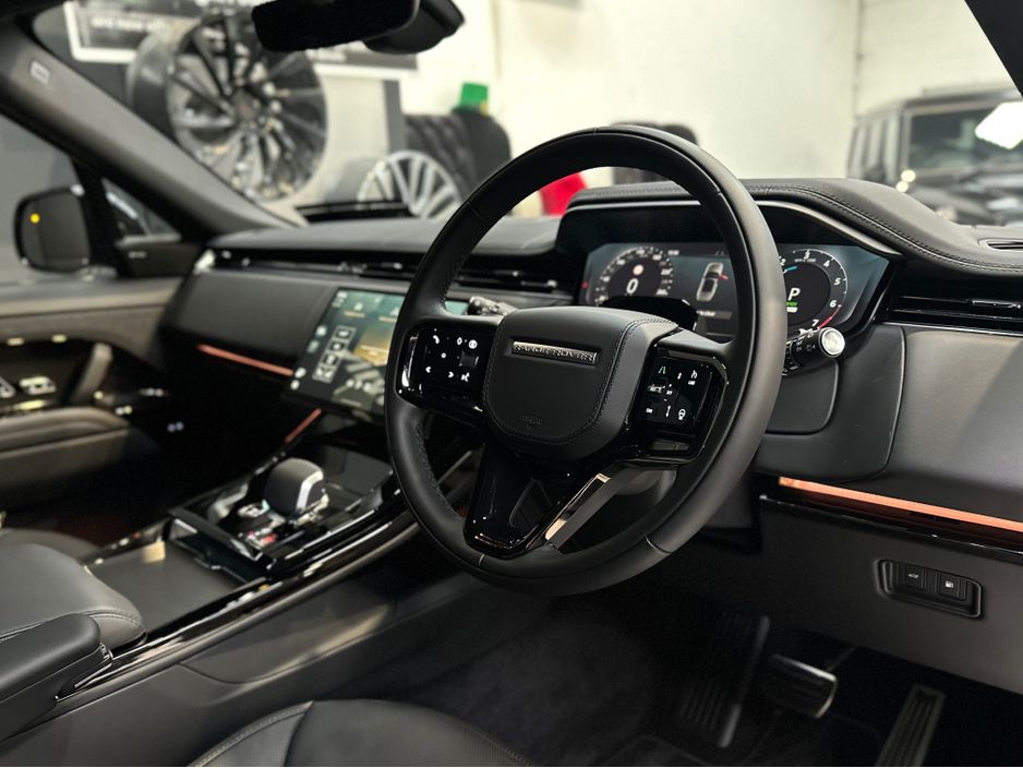 2026 Land Rover Range Rover Sport