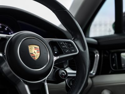 2019 Porsche Panamera
