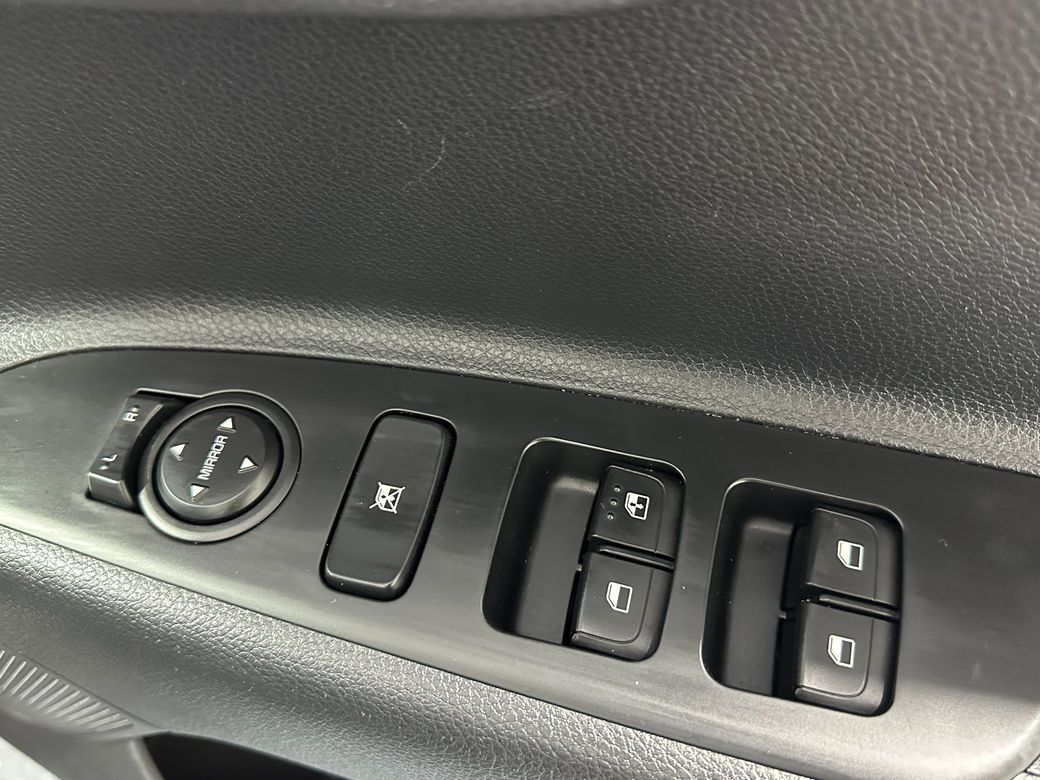 2023 Kia Rio