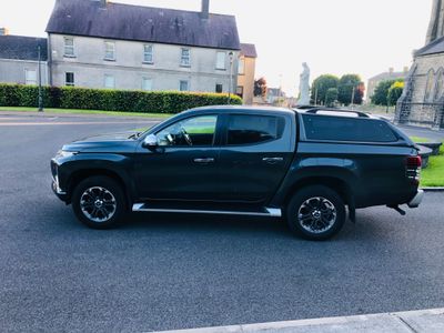 2021 Mitsubishi L200