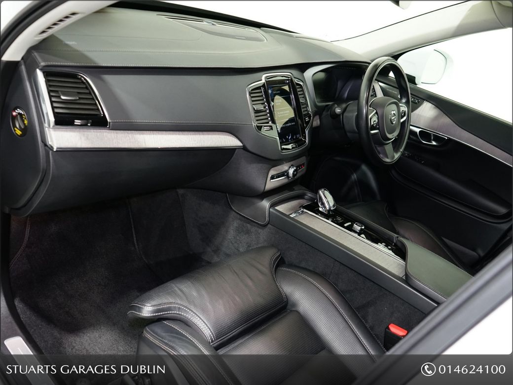 2022 Volvo XC90