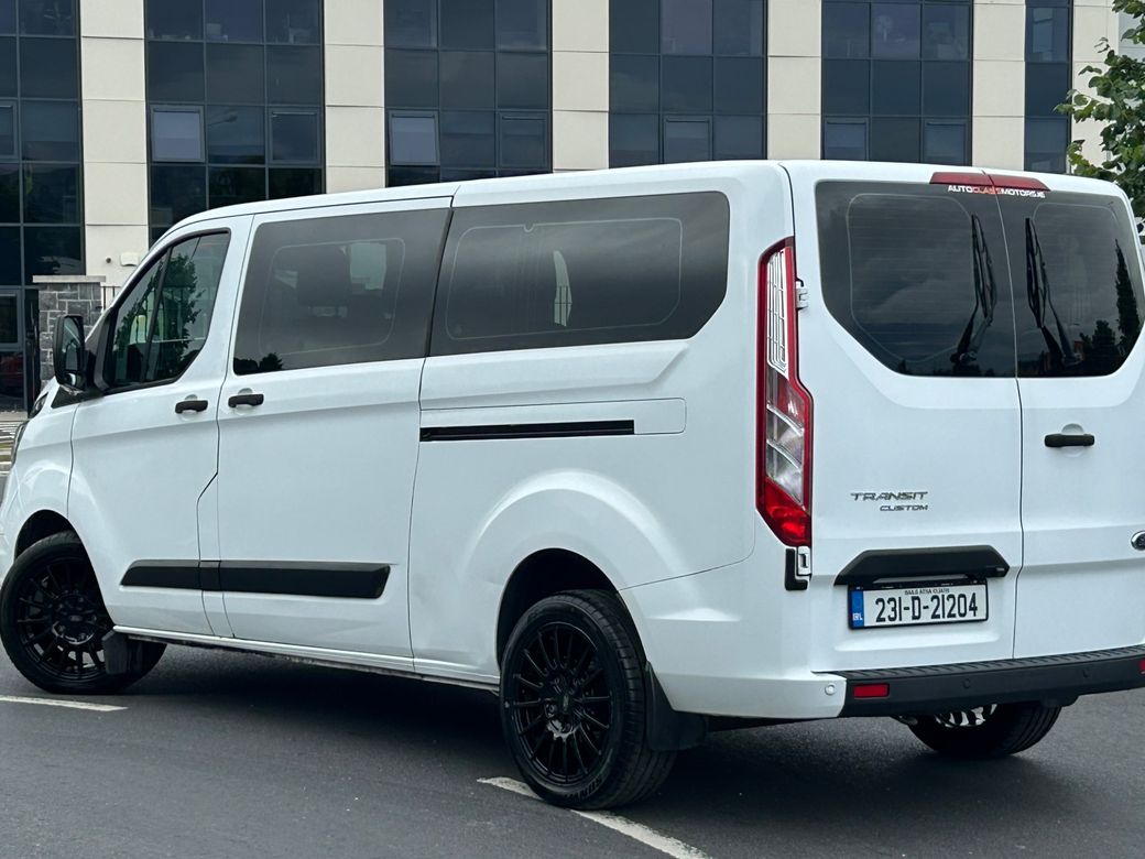 2023 Ford Transit Custom