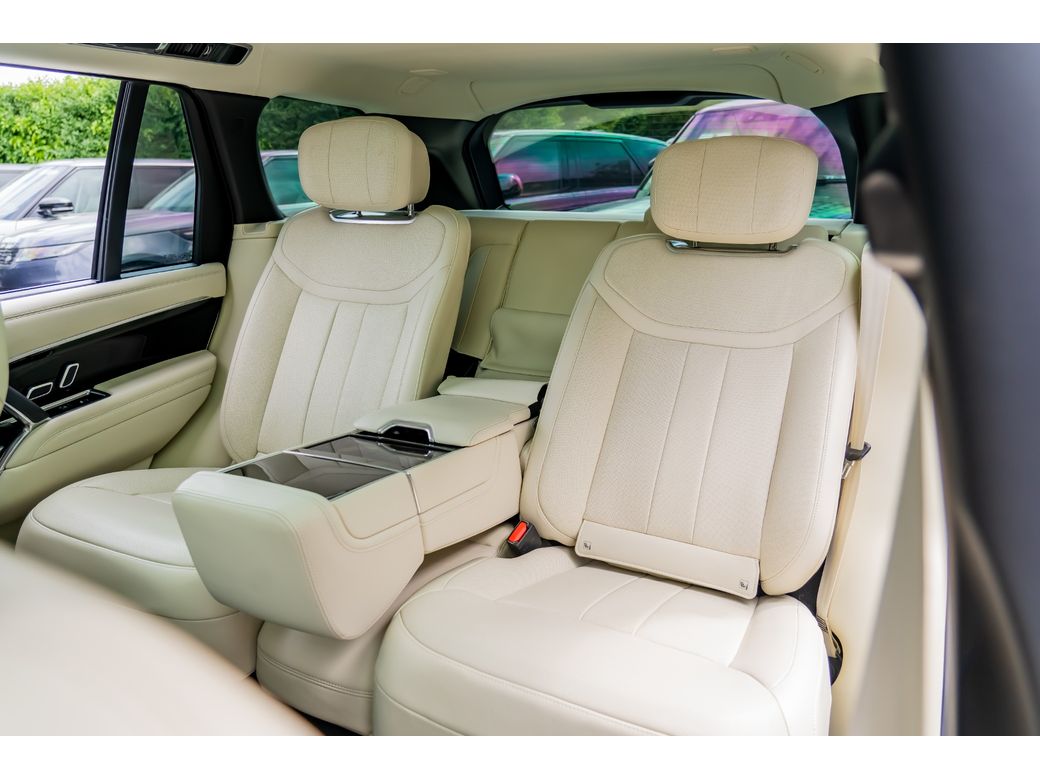 2025 Land Rover Range Rover