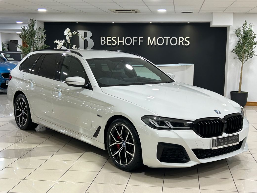 2022 BMW 5 Series
