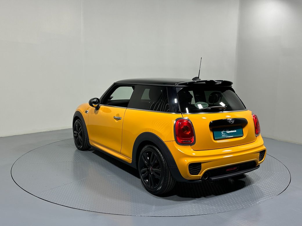 2017 Mini Cooper