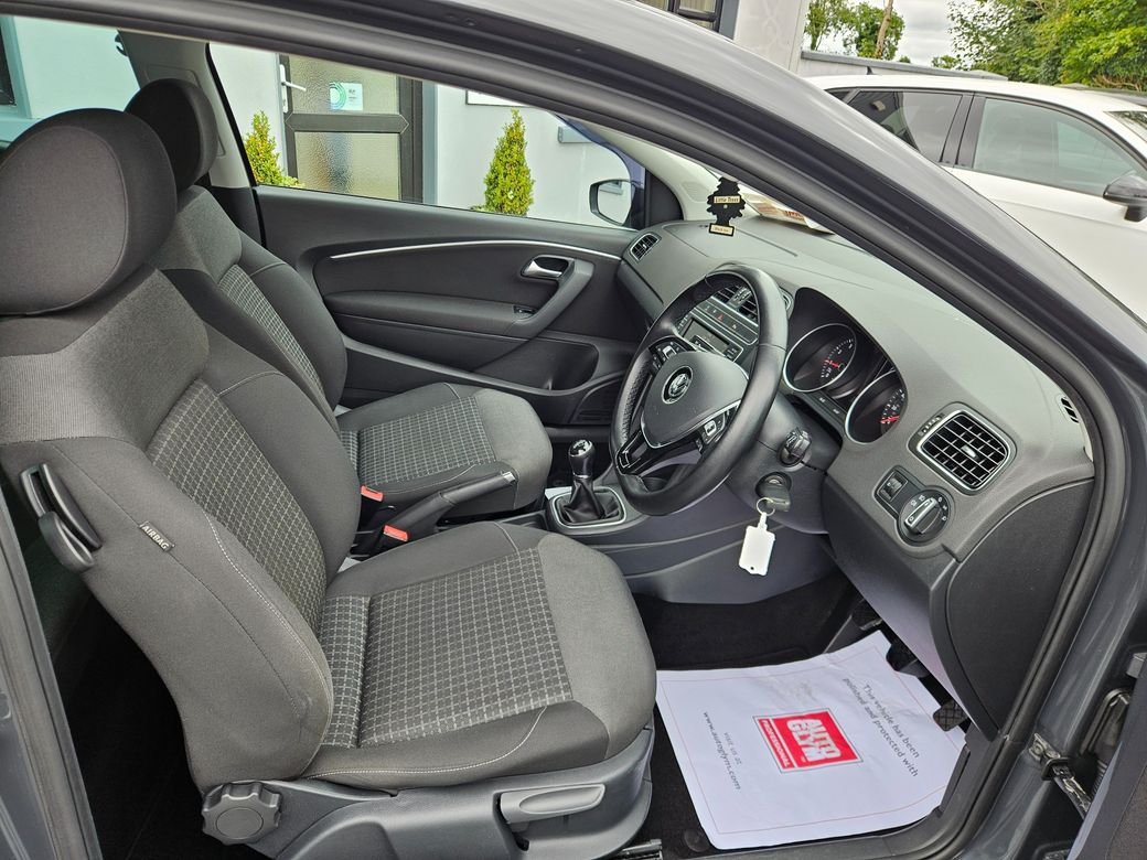2016 Volkswagen Polo