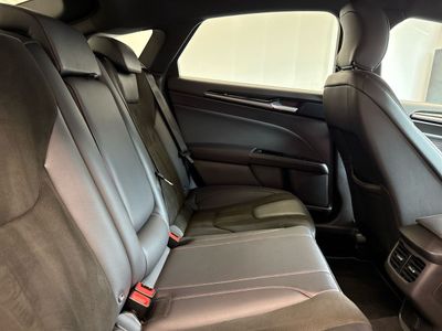 2021 Ford Mondeo