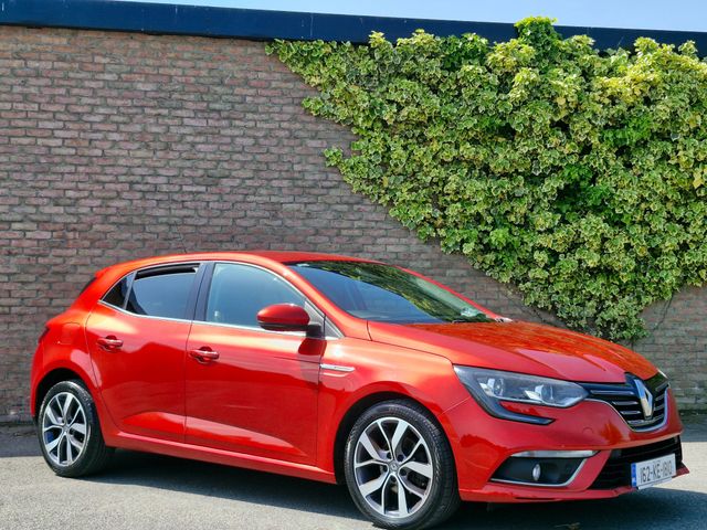 vehicle for sale from Leighstone Motors