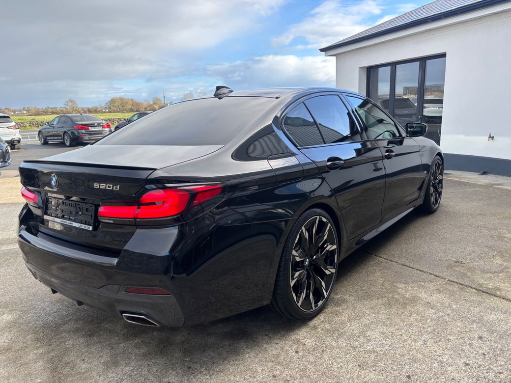 2021 BMW 5 Series