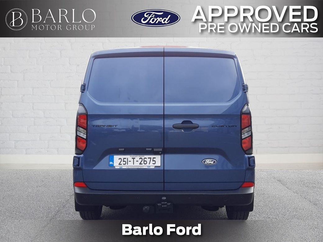2025 Ford Transit Custom
