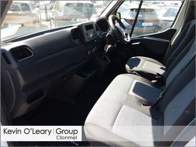2023 Renault Master
