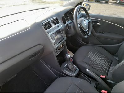 2015 Volkswagen Polo