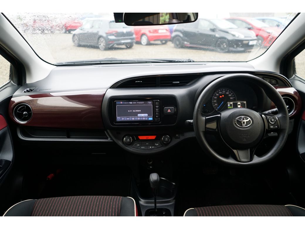 2017 Toyota Vitz