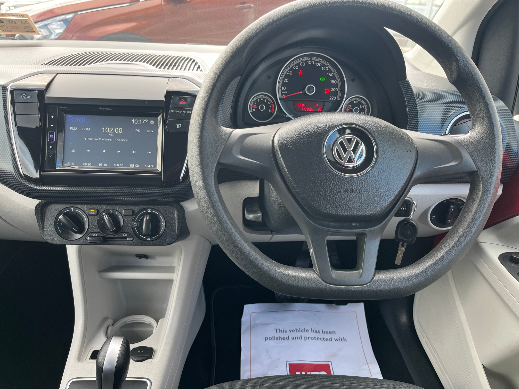 2017 Volkswagen up!