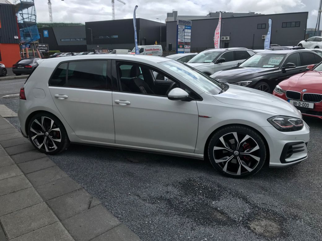 2019 Volkswagen Golf
