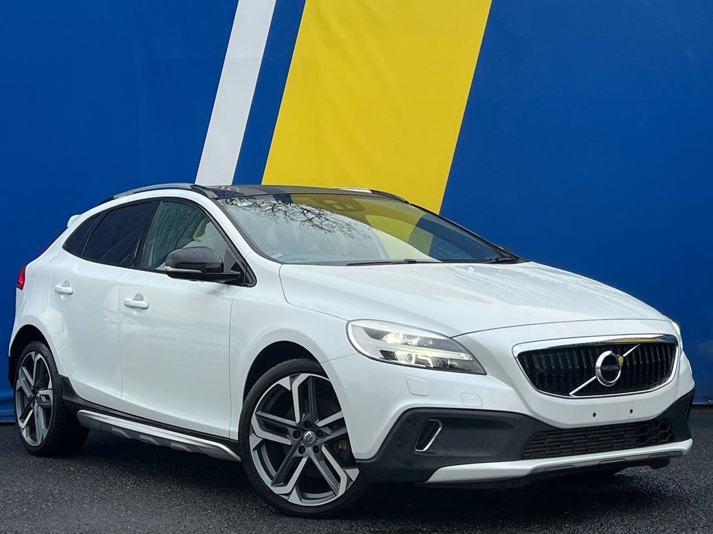 2018 Volvo V40